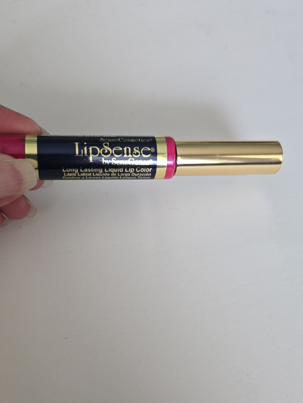LipSense Long-Lasting Liquid Lip Color - Hot Fuchsia Pink - Picture 1 of 3